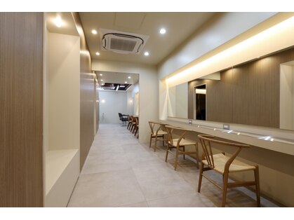 シオミエイチ 垂水(shiomi H)の写真