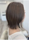 外ハネ　モノトーンカラー