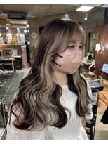 モモ(momo)&nbsp;ハイトーンインナーカラーイヤリングカラーバングカラー原宿渋谷