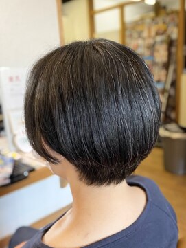 ギャロップヘアー クセ毛を活かすミセスカット