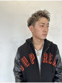 アップバングローライトフェードカット