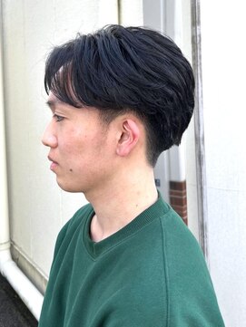 クアトログランシュ 水戸店(QUATRO×GranCieux) センターパートニュアンスパーマ【水戸/メンズパーマ】