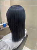 ネイビーカラー
