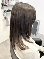 エテルノ ルーチェ ドゥエ(eterno luce due) ツヤツヤダークグレージュカラー