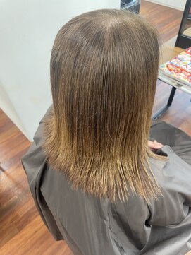 グランルッソ 岡山駅前(GRAN LUSSO) ★ブリーチ毛でも艶サラストレート★ 6/29