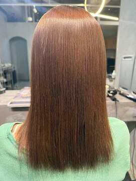 イトシテ サラ艶ストレート