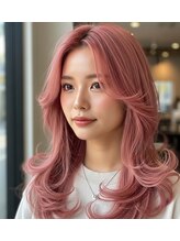 【こだわり5】ブリーチは"傷む"から"美しくする"時代へ。色落ちまで計算されたハイトーンカラー