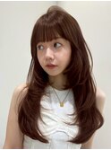 顔周りレイヤーカットロングレイヤーベージュカラー