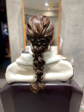 アフィナー(Afinar) 【横浜駅/横浜西口】 ヘアセット