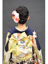 ベル(BELL)&nbsp;編み込みアップスタイル☆成人式 【BELL桜新町/用賀】