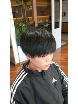 ヘアーデザイン サンライズ(Hair Design SUNRISE) マッシュショート/ブルーブラック