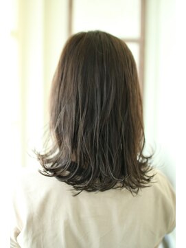 シェリー アン(cherie un) 大人ミディアムロブ