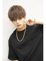 アイヴィー(IVY)&nbsp;☆波巻きハイライト束感ツーブロックマッシュパーマ