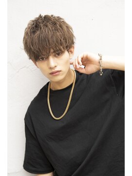 アイヴィ 表参道(IVY) ☆波巻きハイライト束感ツーブロックマッシュパーマ