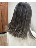 グレージュ/コントラストハイライト