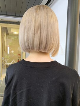 アイティー バイ アルバム 中野店(IT by ALBUM) ホワイトベージュ_ホワイトグレージュネビージュ_ba391623