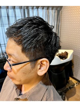 カスミ 霞(KASUMI) 年代問わず爽やか短髪ヘアー。　20代/30代/40代/50代/ビジネス