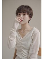 ムク 甲府(muku.)&nbsp;ミディアムヘア/斜めバング/グレージュカラー/甲府駅