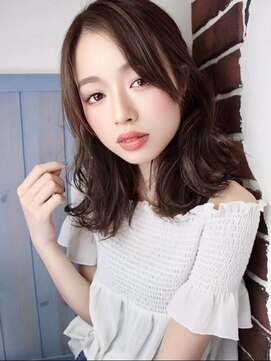 サロンドルテラ (Salon de Lutella) 韓国STYLE☆ミディアムレイヤー