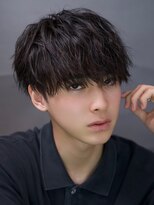 ダダ(D.D.)&nbsp;クルクル重めパーマヘア