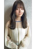 くすみグレージュ+ニュアンスレイヤー+顔まわりカット