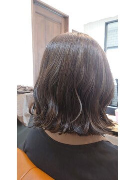 ジェンタ(Jenta) オリーブグレージュ