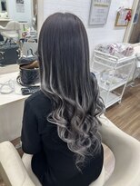 グロス 心斎橋(GLOSS)&nbsp;【GLOSS心斎橋】グレーバレイヤージュカラー