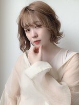 バイエイト(X８)&nbsp;透明感ベージュ＋ゆるふわボブで雰囲気◎