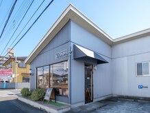 バーバーコマ(BARBER KOMA)の雰囲気（瀟洒な外観）