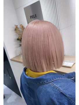 ペレ 渋谷(PELE) イメチェン/ホワイトブロンド/外ハネボブ/美髪/渋谷