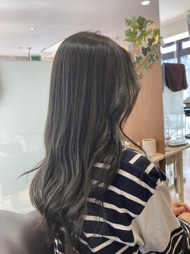 エル バイ ファースト(L by first) 【L by first】エメラルドグリーン