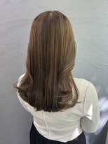 メゾンアトリエ(MaisonAtelier)&nbsp;ブリーチなしダブルカラーでオリーブベージュ