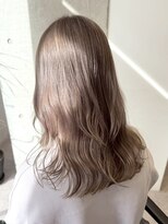 サンクマーケット 渋谷(cinq MARKET) 渋谷ミルクティーベージュハイトーンカラーヘーゼルベージュ韓国