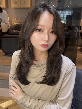 ジーナ 福岡天神(Zina) 美シルエットレイヤーカット/Zina福岡天神