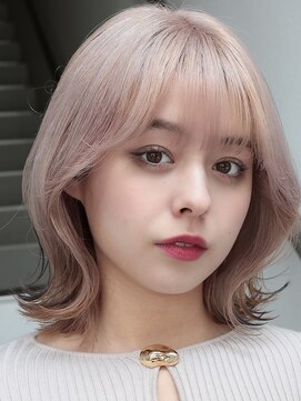 プネル(punel) まなとベージュミルクティーホワイトカットウルフカット