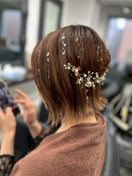 スタジオプレシャス 金箔へアアレンジ