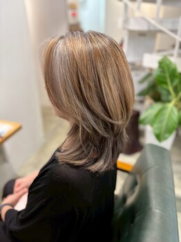 PYT Flower【ピュットフラワー】の写真/透明感&艶を出すことで話題◎極上の美髪と理想の色味を実現させる【髪質改善/白髪ぼかし/ヘッドスパ】