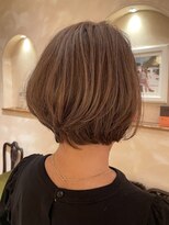 ビュートリアム265(BEAUTRIUM 265) ★丸みグラボブ/大人のくびれボブ/白髪ぼかしヘーゼルベージュ