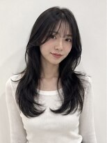 エイチ ウルフカット 大阪梅田(811)&nbsp;アンブレラカラー外ハネボブウルフボブグラデーションカラー50代