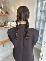 フォンセ(fonce)&nbsp;タイトなツインで大人っぽくガーリーに☆
