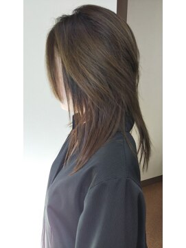 ベリーベリー 美容室(very very) 【very-very美容室」】シャギーカット