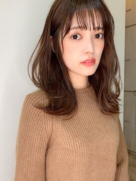 マリアバイアフロート(Maria by AFLOAT) 【山田】無造作くびれ外ハネレイヤーミディベージュ