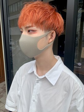 ヘアー アイス ルーチェ(HAIR ICI LUCE) オレンジカラー ビビットオレンジ ペールオレンジ 担当城倉