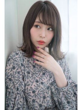 トッカ 高槻店(tocca) 《イルミナカラー×TOKIOで作る》外ハネミディ