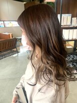 サロン クラッチ クリエイティブ コンセプト(salon CLUTCH creative concept)&nbsp;earring color × grey beige