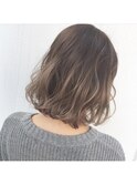 らベージュ