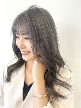 ハナ ビューティーヘアー(hana.) 柔らかい深めグレージュ◆