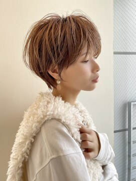 イヴォークトーキョーオーサカ(EVOKE TOKYO osaka) 丸み 抜け感 可愛い 韓国風 おしゃれ 心斎橋 堀江 ショート