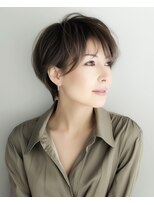 ハーツ(Heart's)&nbsp;大人可愛い20代30代40代50代前下がりショートボブくびれショート