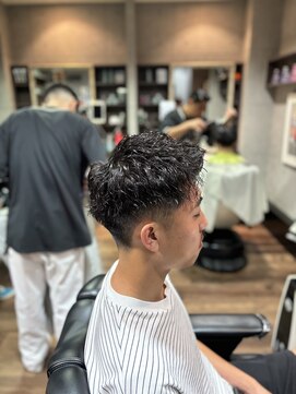 グロウヘアワークス(grow hair works) ツーブロック×ツイストスパイラル